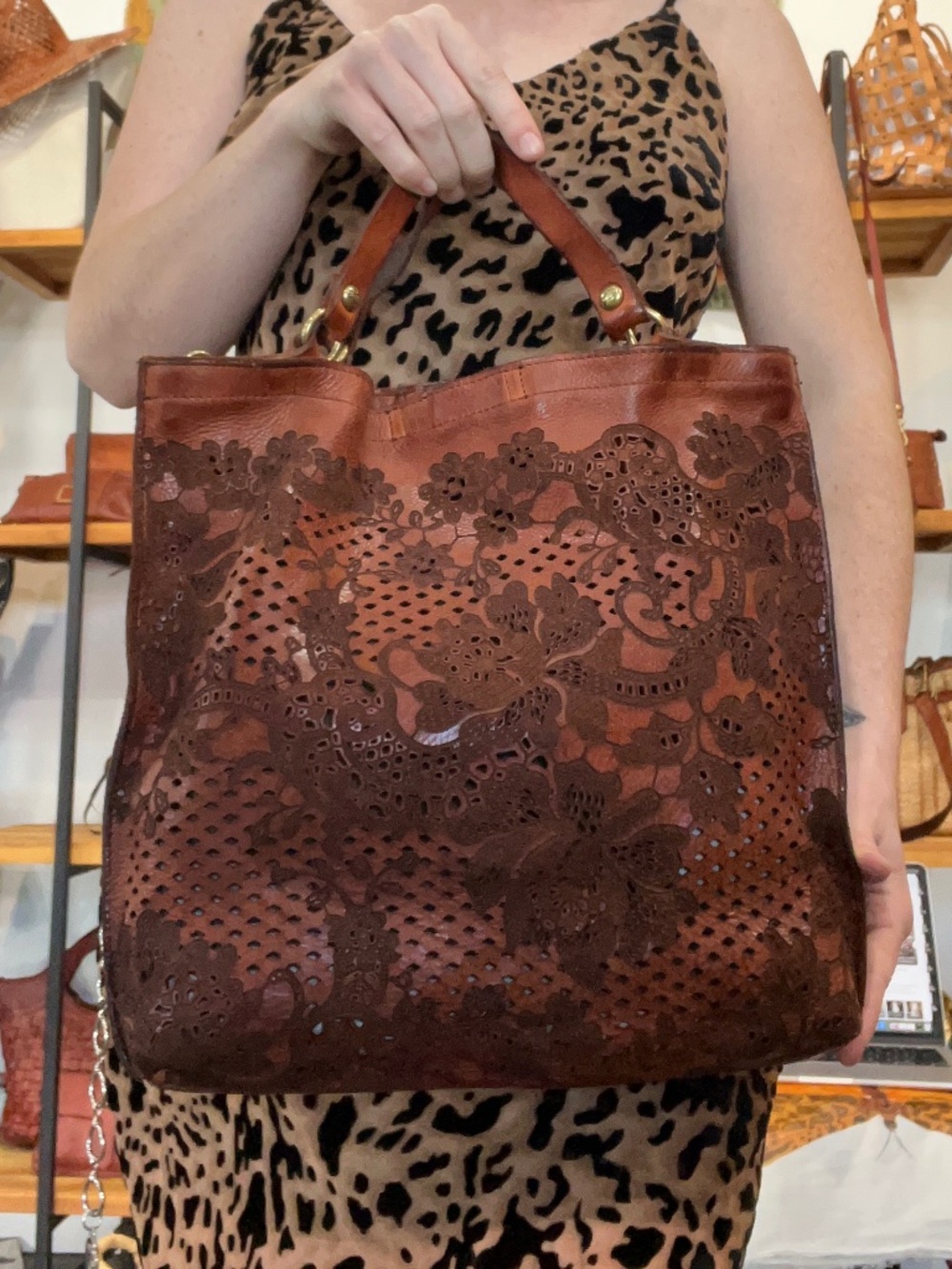 Campomaggi Bag in Cognac with Floral Pattern